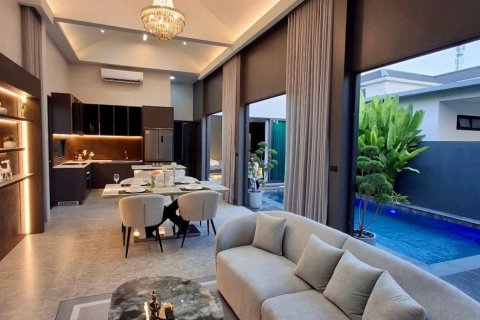 Villa à Pattaya, Thaïlande 4 chambres № 159878 - photo 11