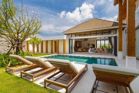 Villa in Phuket, Thailand 2 bedrooms № 152288 - photo 6