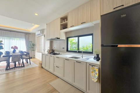 Дом в Паттайе, Таиланд с 3 спальнями  № 152293 - фото 13