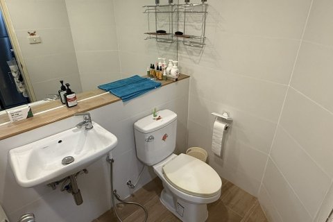 Condo in Yan Nawa, Bangkok, Thailand, 2 bedrooms  № 151431 - photo 17