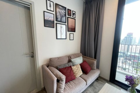 Studio in the Condo in Watthana, Bangkok, Thailand  № 149735 - photo 2