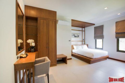 Villa in Ao Nang, Thailand 4 bedrooms № 193765 - photo 5