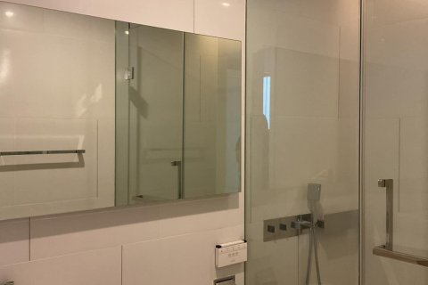 Студия в кондо в Сатхоне, Бангкок, Таиланд № 161937 - фото 4