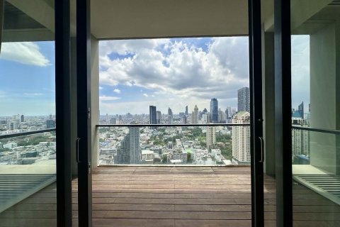 Кондоминиум с 2 спальнями в Сатхоне, Бангкок, Таиланд № 161938 - фото 2