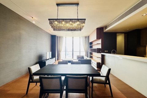 Кондоминиум с 2 спальнями в Сатхоне, Бангкок, Таиланд № 161938 - фото 4