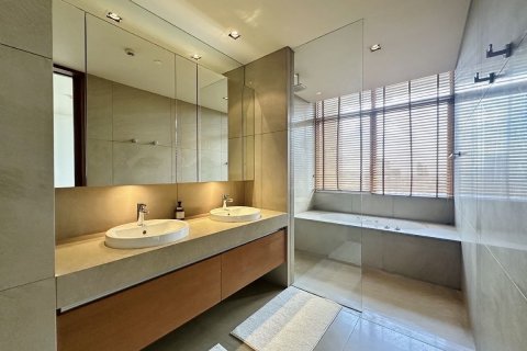 Кондоминиум с 2 спальнями в Сатхоне, Бангкок, Таиланд № 161938 - фото 16