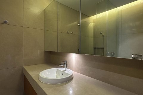 Кондоминиум с 2 спальнями в Сатхоне, Бангкок, Таиланд № 161938 - фото 20