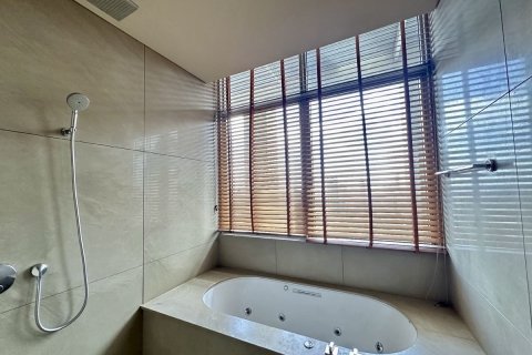 Кондоминиум с 2 спальнями в Сатхоне, Бангкок, Таиланд № 161938 - фото 17