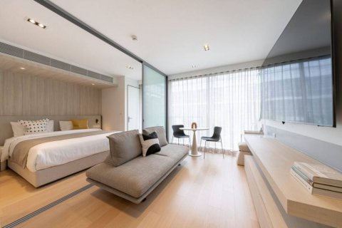 Condo in Bangkok, Thailand, 1 bedroom  № 114269 - photo 4