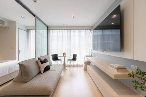 Condo in Bangkok, Thailand, 1 bedroom  № 114269 - photo 5