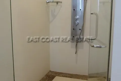 Condominio de 2 dormitorios en Pattaya, Tailandia № 213181 - foto 13
