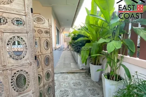Casa de 3 dormitorios en Pattaya, Tailandia № 213182 - foto 6
