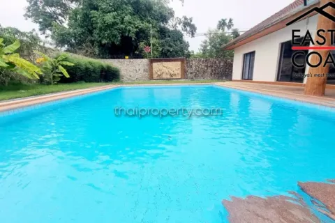 Casa de 3 dormitorios en Pattaya, Tailandia № 213179 - foto 3
