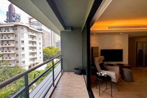 Condo in Watthana, Bangkok, Thailand, 2 bedrooms  № 140892 - photo 9