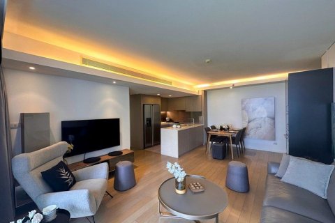 Condo in Watthana, Bangkok, Thailand, 2 bedrooms  № 140892 - photo 4