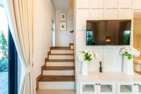 Таунхаус в Сарафи, Таиланд с 4 спальнями  № 140894 - фото 11