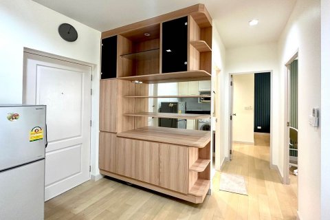 Кондоминиум с 2 спальнями в Чатучаке, Бангкок, Таиланд № 140902 - фото 14