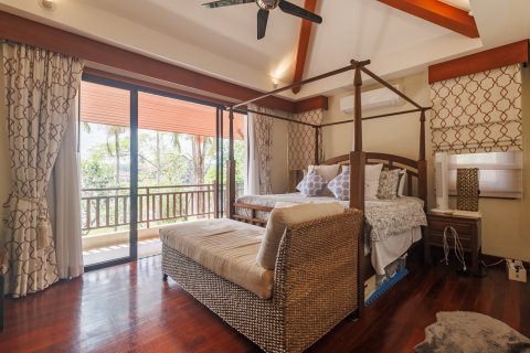 House in Bang Tao, Thailand 5 bedrooms № 202275 - photo 21