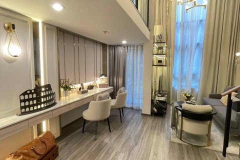 Duplex in Bangkok, Thailand 1 bedroom № 120219 - photo 2