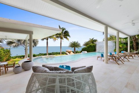 Villa in Ko Samui, Thailand 4 bedrooms № 120216 - photo 3