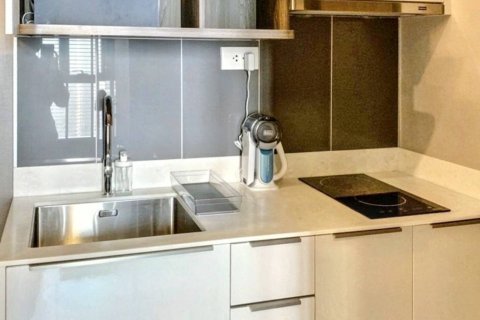 Condo in Bang Kapi, Bangkok, Thailand, 1 bedroom  № 120217 - photo 10