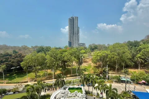 Apartment in Pattaya, Thailand 2 bedrooms № 178876 - photo 9