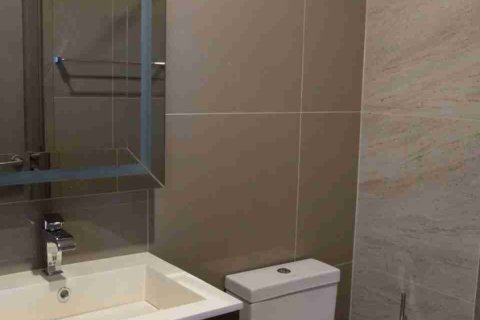 Condo in Bangkok, Thailand, 2 bedrooms № 183126 - photo 10