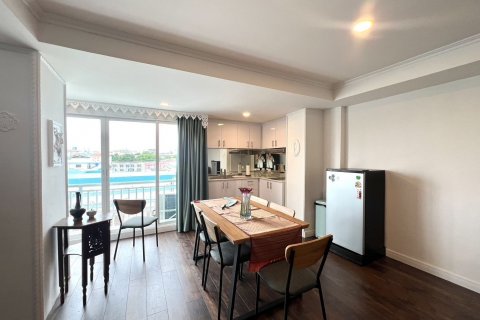 Studio dans le Condo à Pattaya, Thaïlande  № 136062 - photo 2