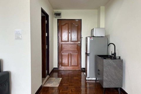 Студия в кондо в Пхая Тая, Бангкок, Таиланд № 136059 - фото 3