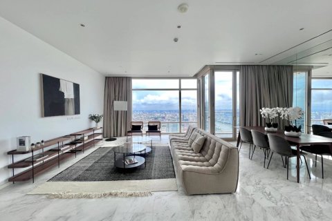 Condo in Bangkok, Thailand, 3 bedrooms  № 180444