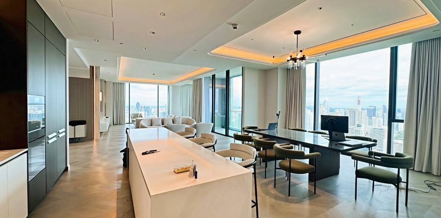 Condo à Bangkok, Thaïlande, 3 chambres  № 180445