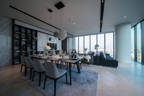 Condo in Bangkok, Thailand, 3 bedrooms  № 180448 - photo 16
