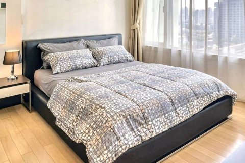 Кондоминиум с 1 спальней в Пхракханонге, Бангкок, Таиланд № 119029 - фото 4