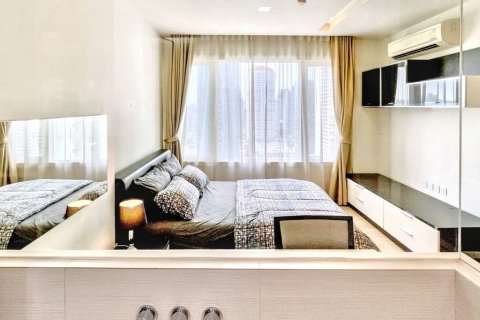 Кондоминиум с 1 спальней в Пхракханонге, Бангкок, Таиланд № 119029 - фото 6