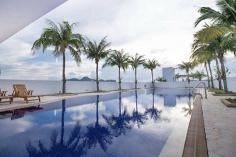 Кондоминиум с 4 спальнями в Хуа Хине, Таиланд № 119027 - фото 1