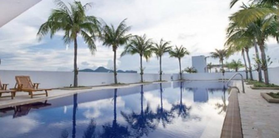 Кондоминиум с 4 спальнями в Хуа Хине, Таиланд № 119027