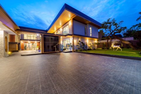บ้านในพัทยา, ประเทศไทย 7 ห้องนอน № 196248 - รูปถ่าย 3