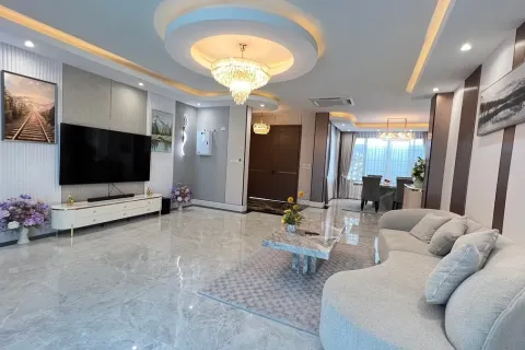 Casa de 3 dormitorios en Pattaya, Tailandia № 211595 - foto 30