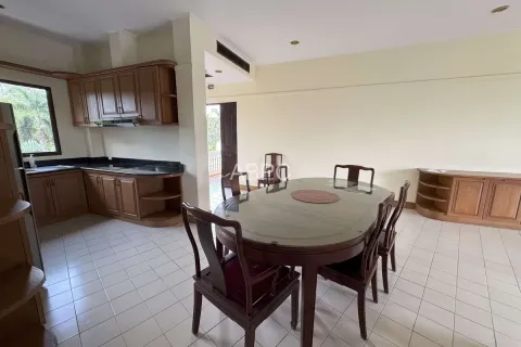 Condominio de 2 dormitorios en Pattaya, Tailandia № 211591 - foto 3
