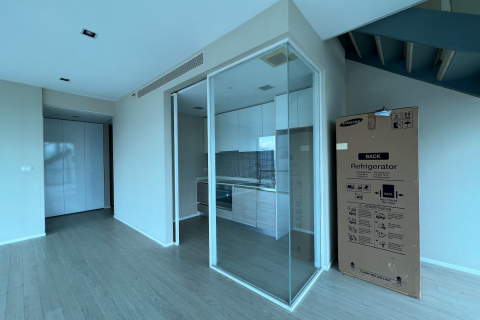 Кондоминиум с 2 спальнями в Ваттхане, Бангкок, Таиланд № 158217 - фото 3