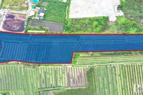Land in Samut Sakhon, Thailand 49600 sq.m. № 158220 - photo 3