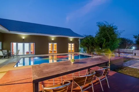 Villa à Hua Hin, Thaïlande 3 chambres № 151673 - photo 1