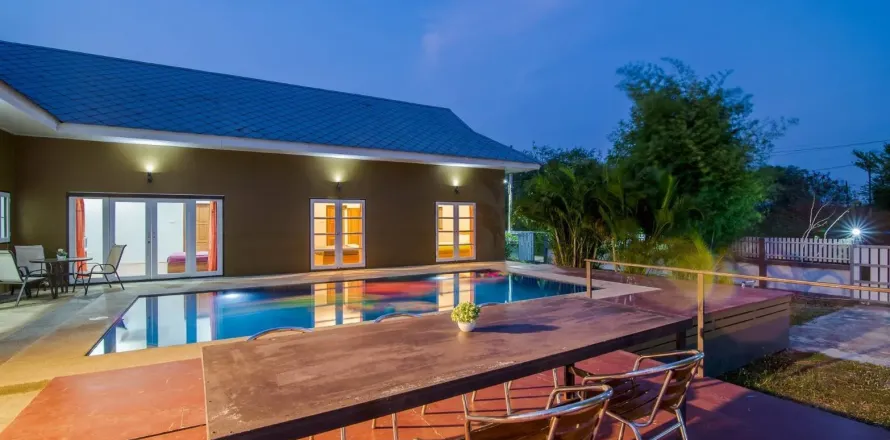 Villa à Hua Hin, Thaïlande 3 chambres № 151673