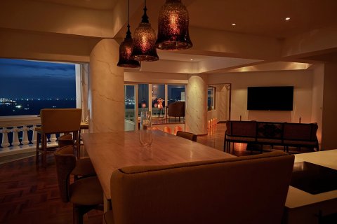 Condo in Pattaya, Thailand, 2 bedrooms  № 151671 - photo 7