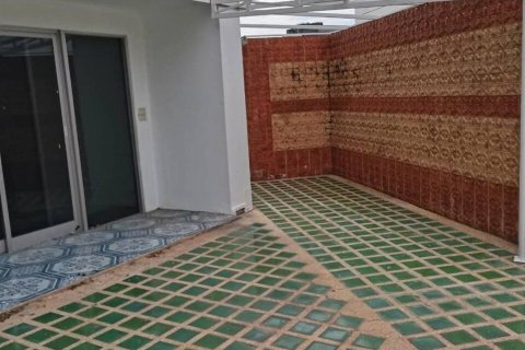 Condo à Yan Nawa, Bangkok, Thaïlande, 2 chambres № 161818 - photo 9