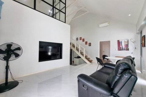 Villa in Phuket, Thailand 3 bedrooms № 149830 - photo 8
