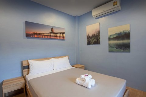 Villa sur Nai Harn Beach, Thaïlande 4 chambres № 223478