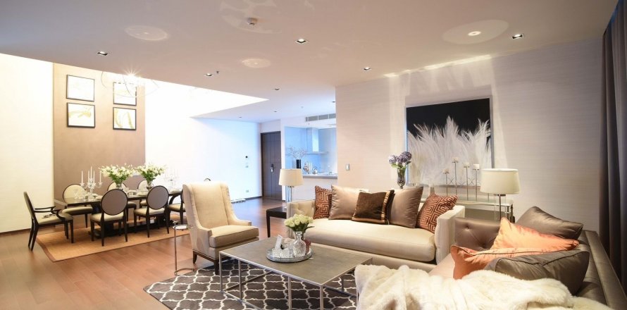 Condo à Watthana, Bangkok, Thaïlande, 2 chambres  № 137356