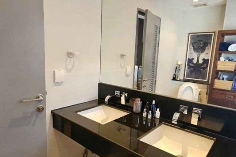 Кондоминиум с 2 спальнями в Кхлонг Сане, Бангкок, Таиланд № 137245 - фото 6