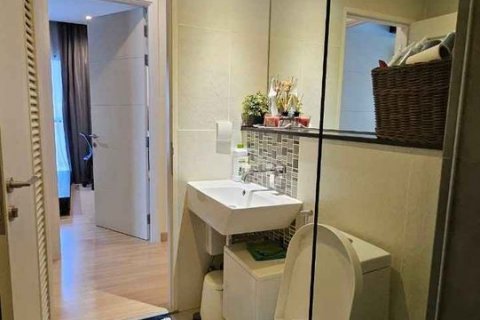 Кондоминиум с 2 спальнями в Кхлонг Сане, Бангкок, Таиланд № 137245 - фото 14